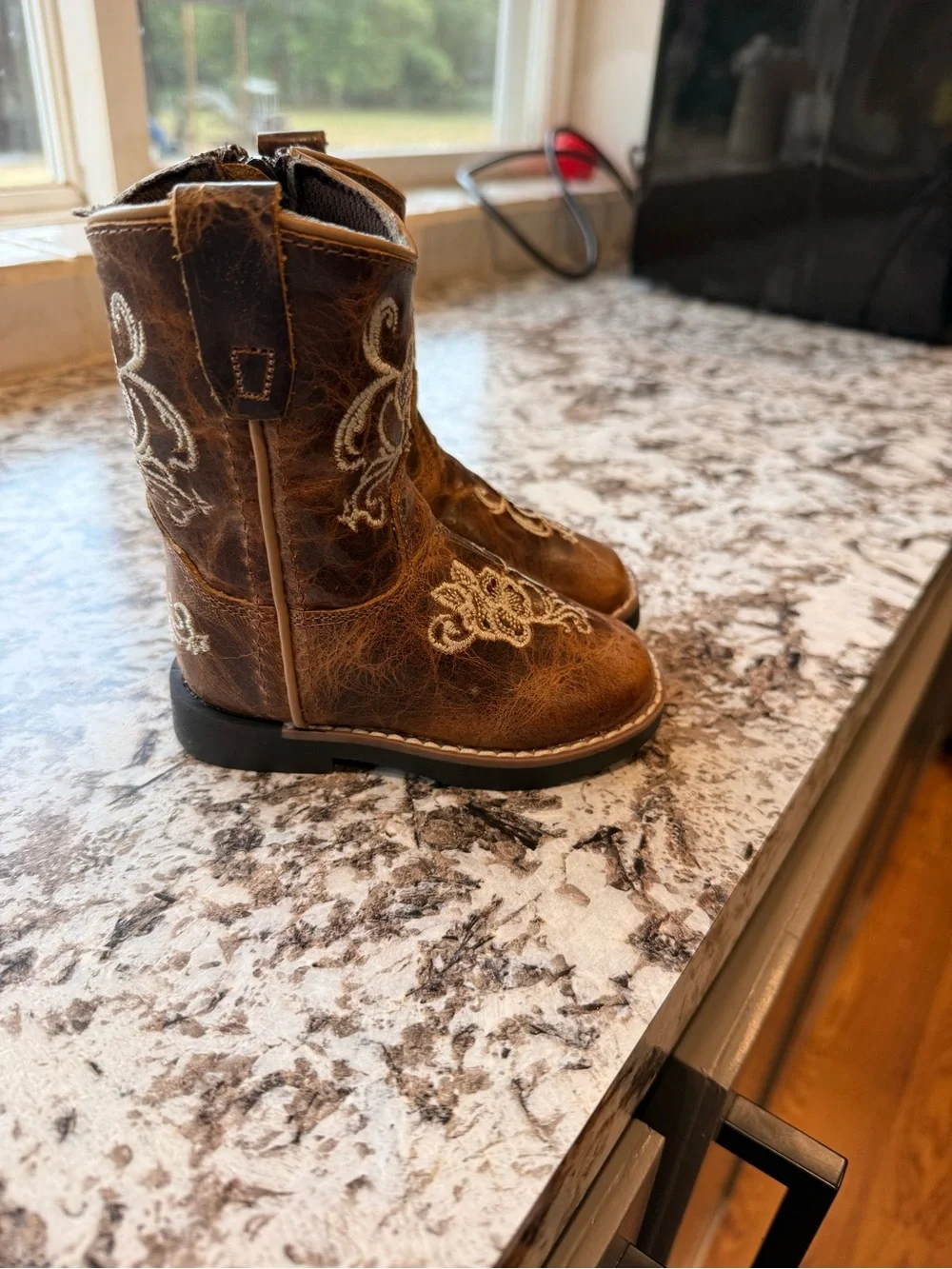 Girls' Brown Western Embroidered Boots - Smokey Mountain